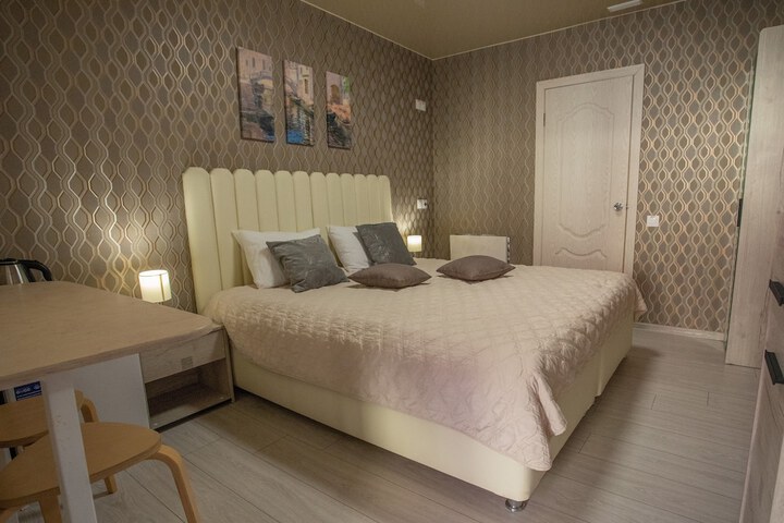 Room 12 of 61