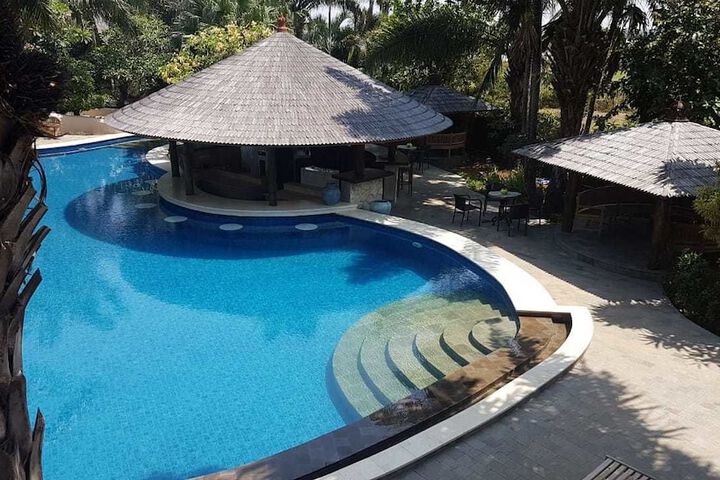 Pool 71 of 90