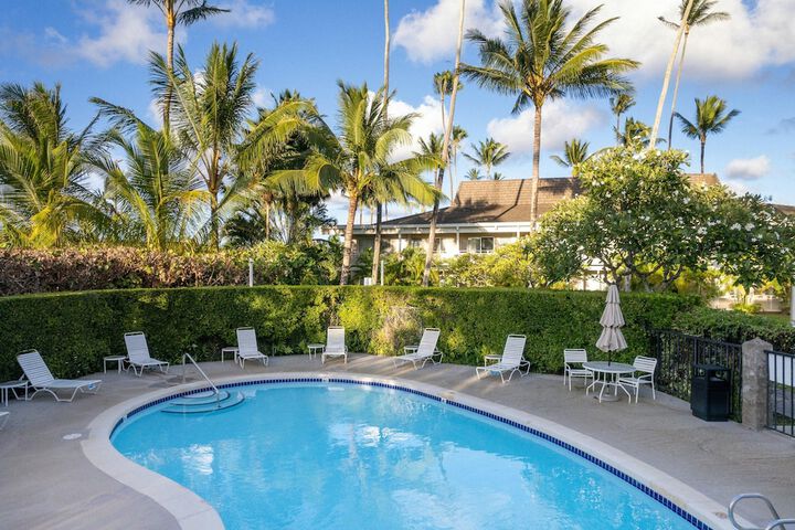 Hotel Pool