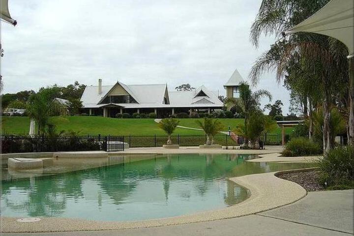 Pool 3 of 5