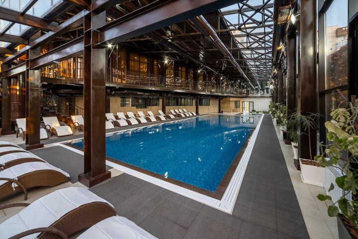 Pool 86 of 116