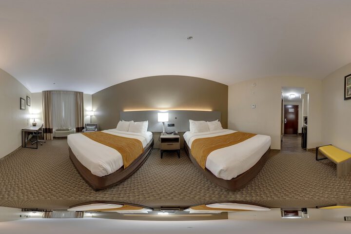 1 King Bed Suite (1 of 17)