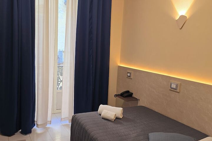 Room 36 of 65