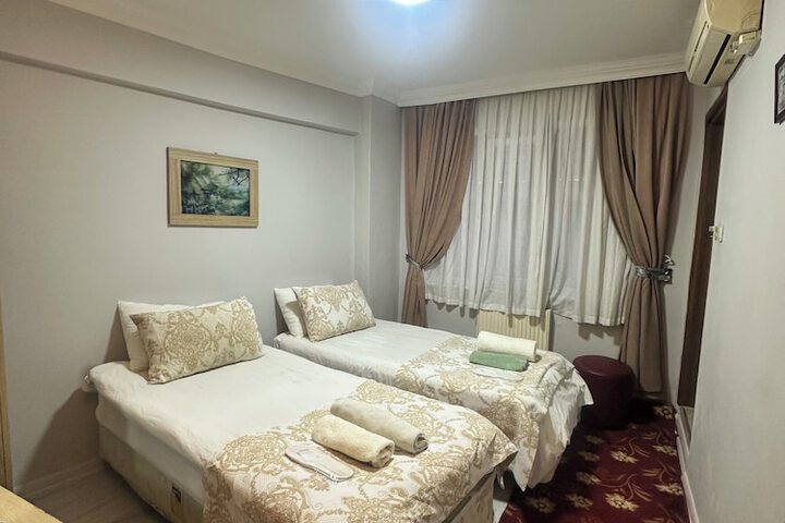 Room 15 of 41
