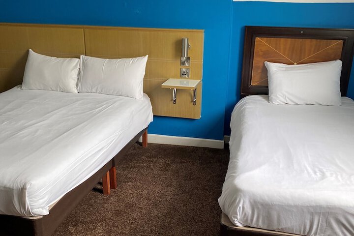 Room 21 of 47