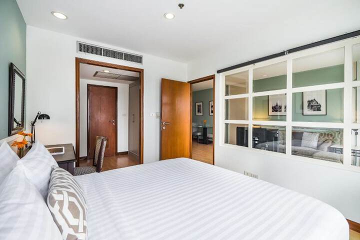 Room 16 of 92