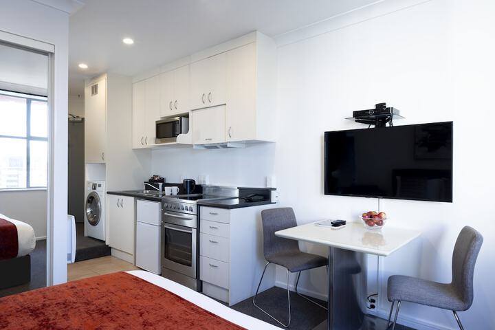 Room 9 of 29