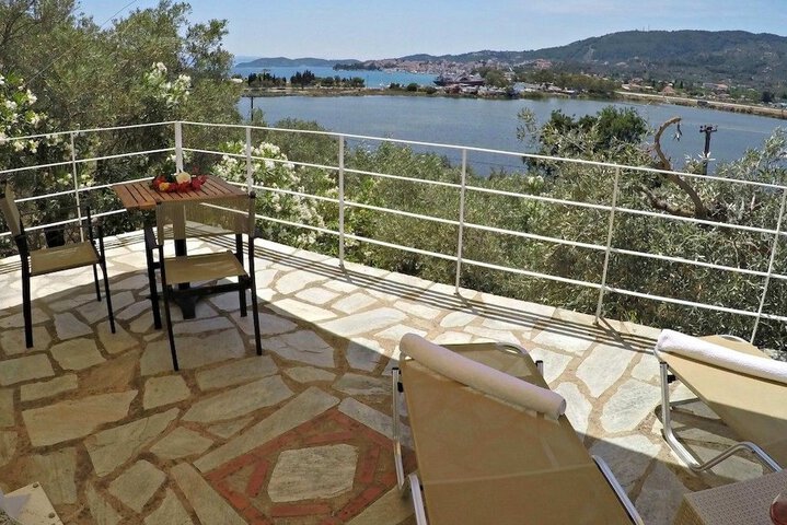Terrace/Patio 19 of 67