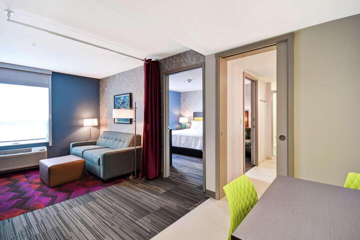 1 King Bed Studio Suite (7 of 12)