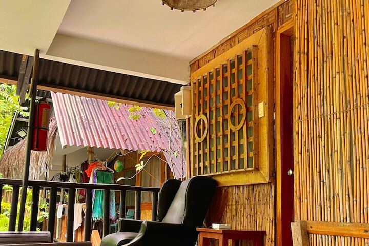 Room 43 of 162