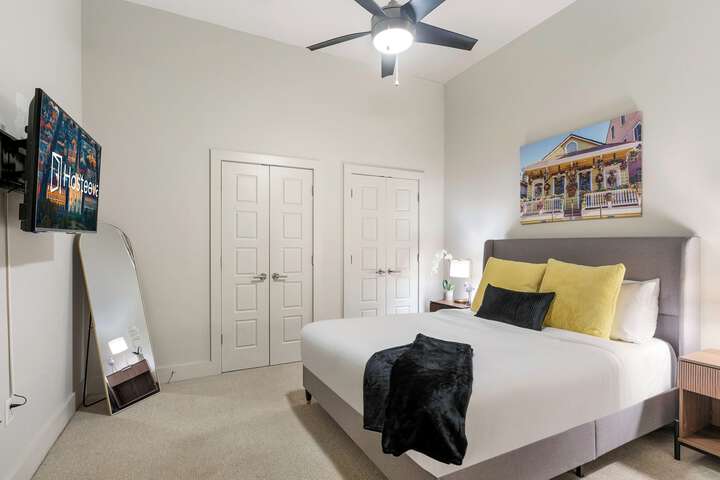 Room 52 of 55