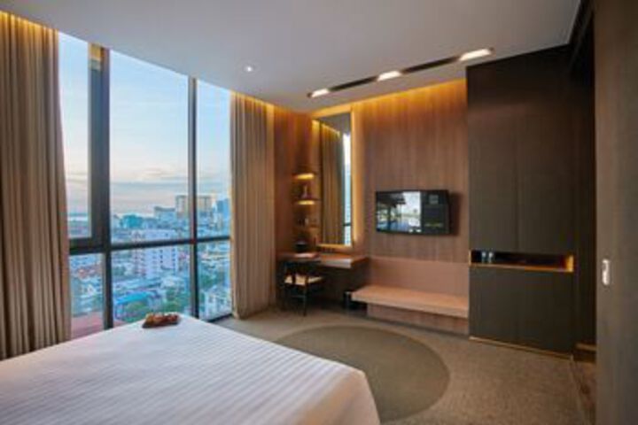 One Eleven Hotel