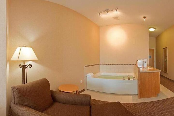Jetted tub