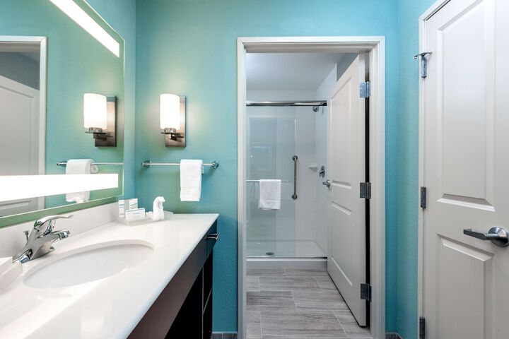 Bathroom shower