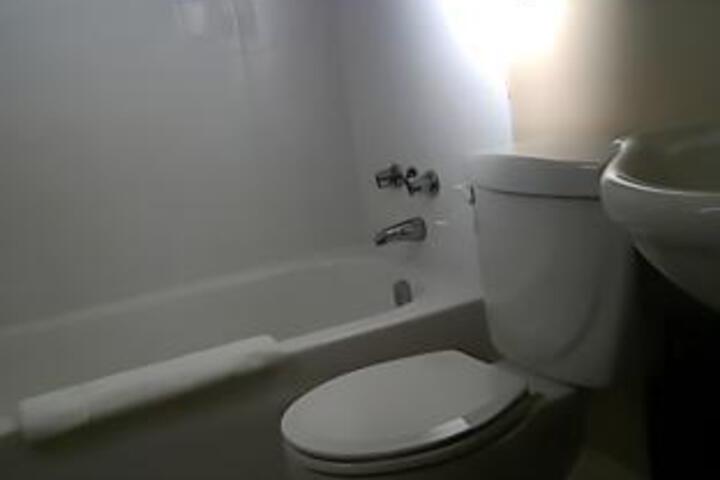 Room 15 of 21