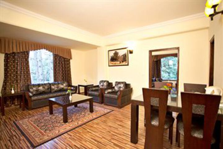 Room 15 of 22