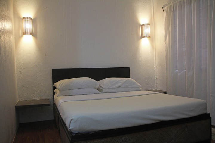 Room 30 of 62