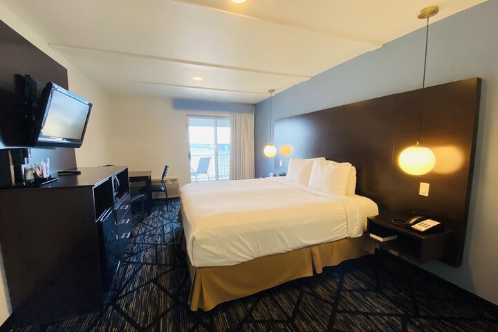 Room 7 of 39