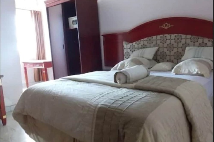 Gade Place Hotel