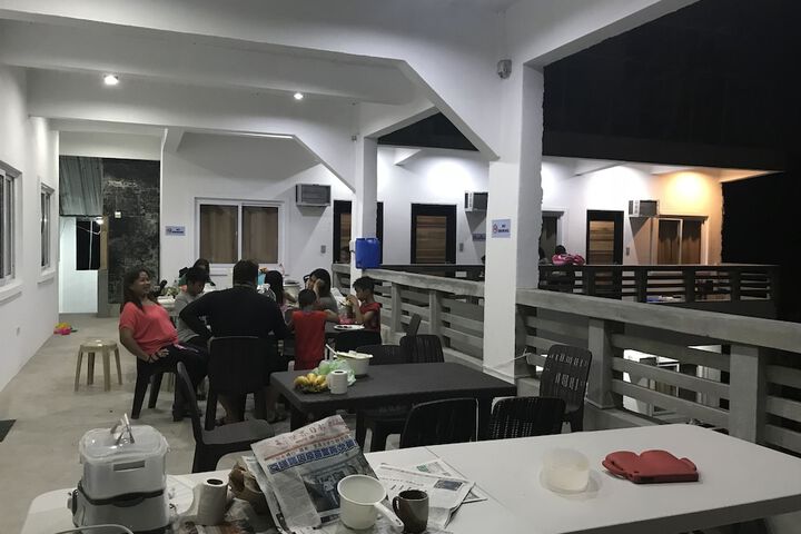 Dining 41 of 45
