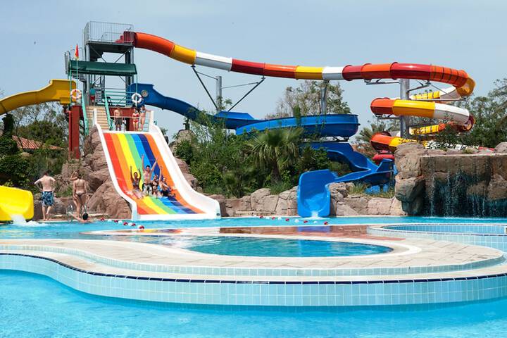 Pool 104 of 321