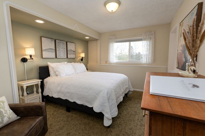 Room 15 of 46