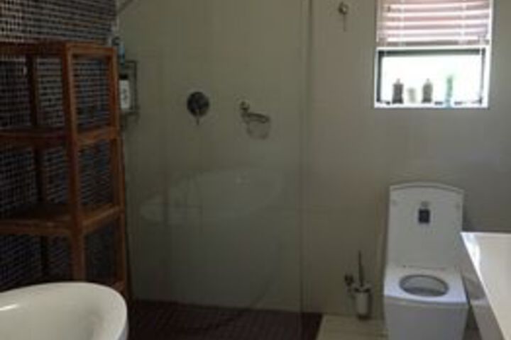 Room 5 of 39