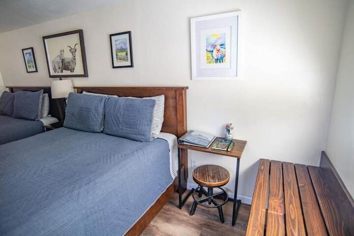 Room 8 of 52