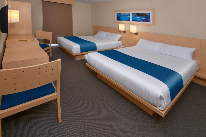 Hero Image 1 of 44