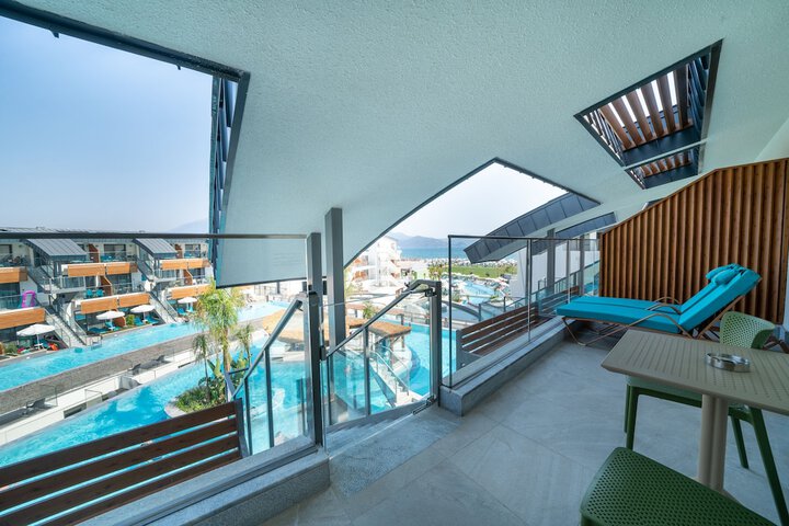 Terrace/Patio 248 of 251