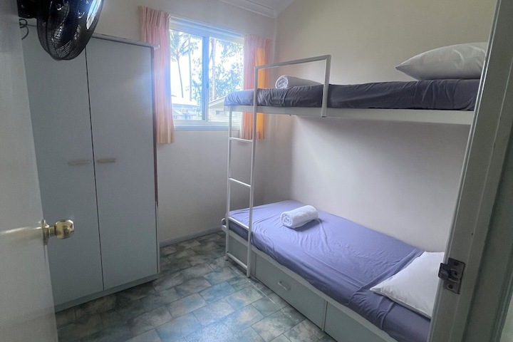 Room 62 of 80