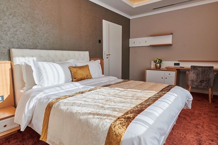Room 4 of 45