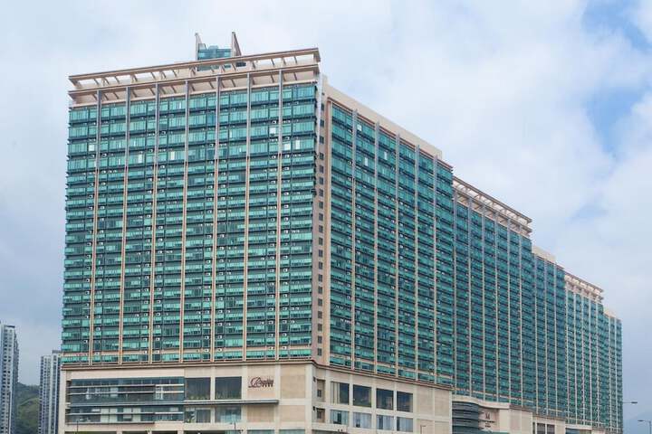 Hotel 33 of 36