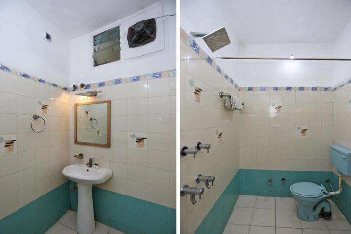 OYO Hotel Shiva International