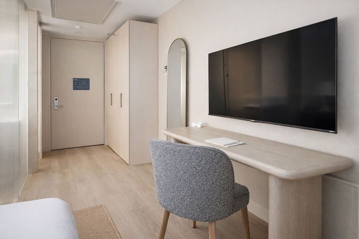 Room 5 sur 60