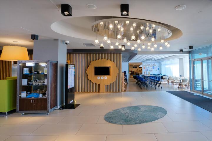 Hotel Lobby