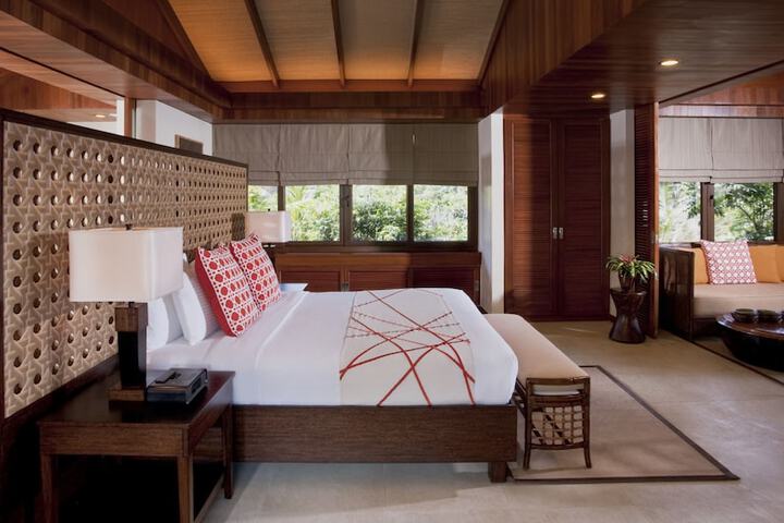 Room 10 of 73