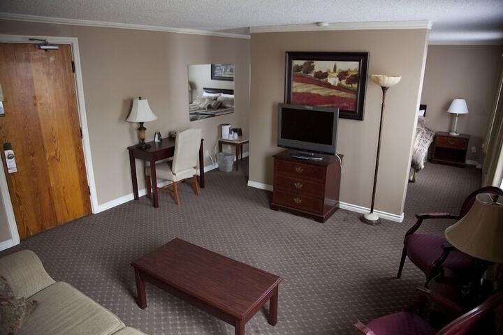 Room 13 of 49