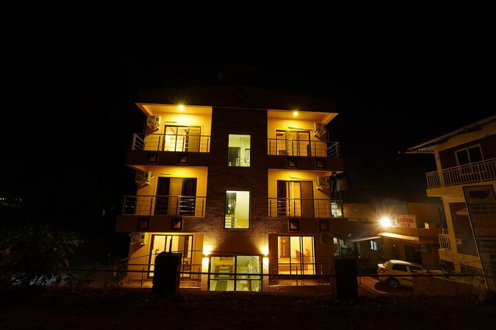 Hotel 53 of 55