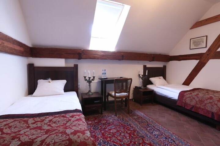 Room 16 of 55