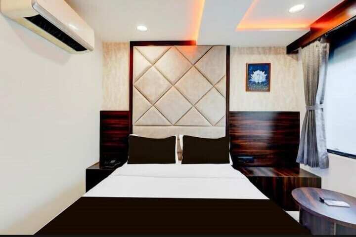 Room 26 of 51