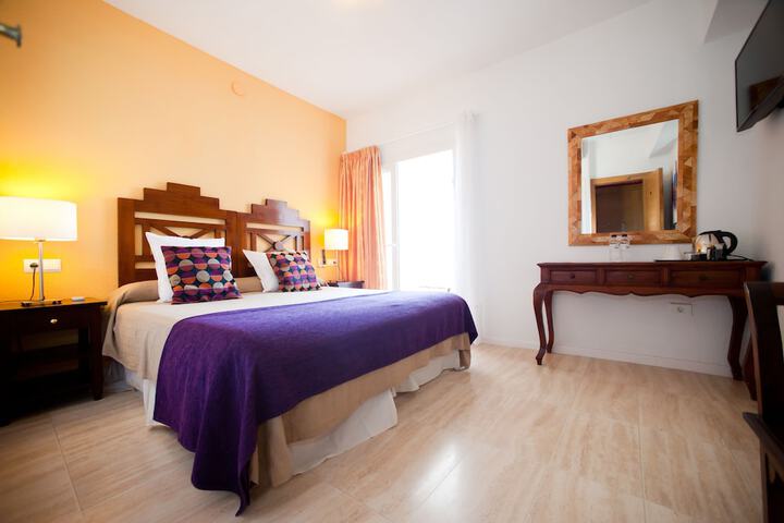 Room 4 of 71