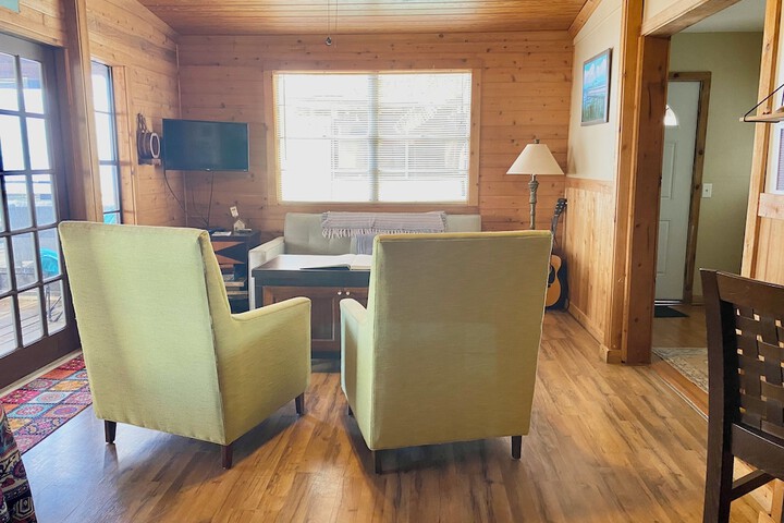 Room 20 of 83