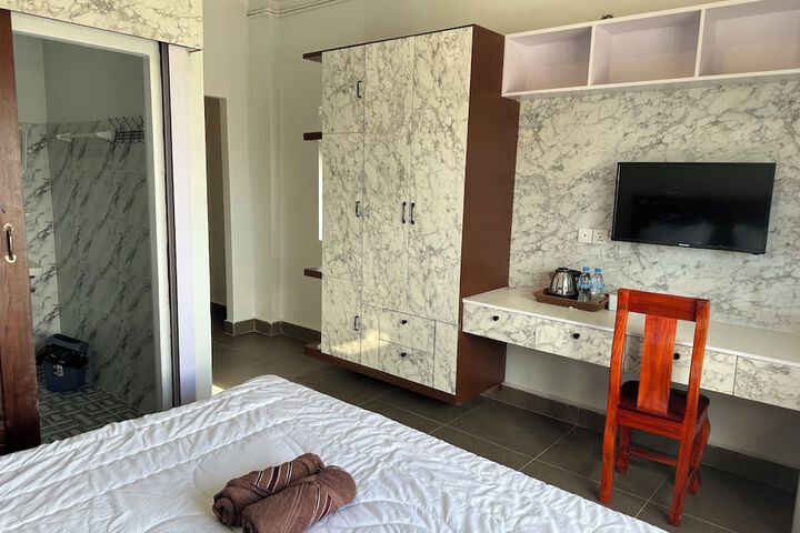 Room 25 of 55