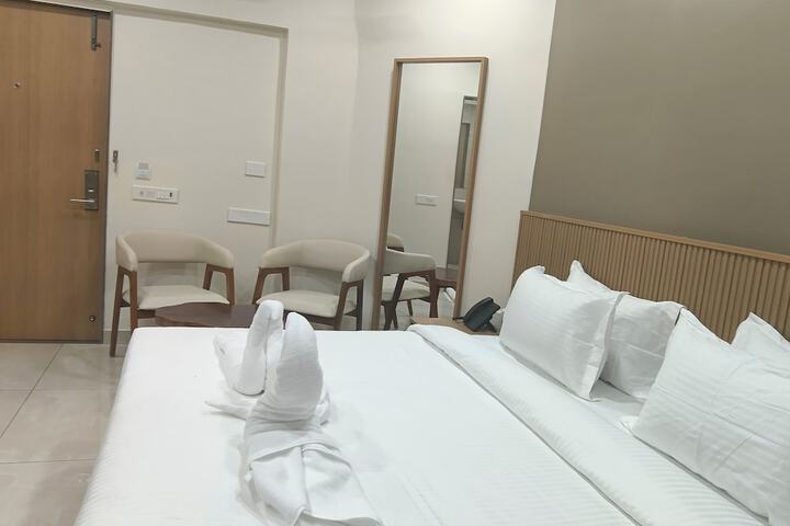 Room 11 of 45