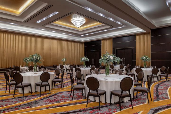 Ballroom/Hall 123 of 147