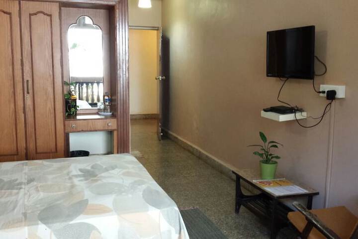 Room 7 of 36