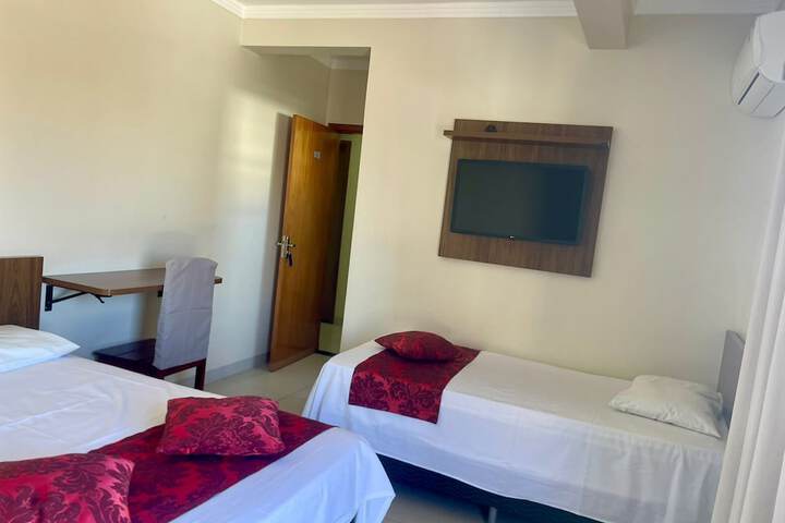 Room 8 of 24