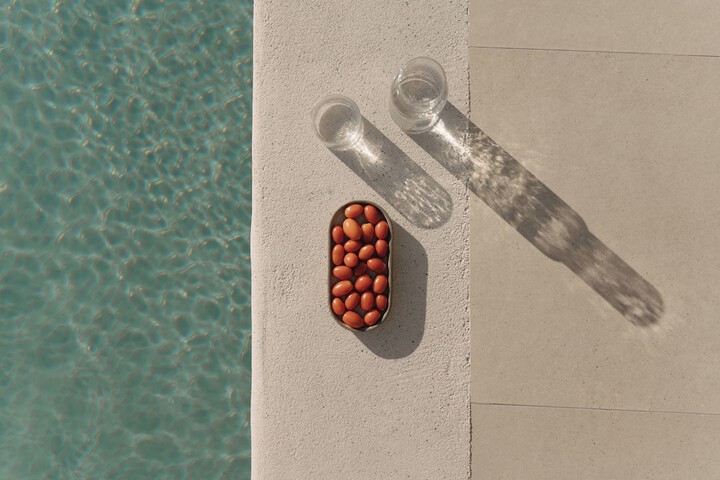 Pool 52 of 95