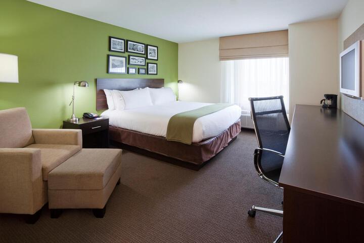 2 Double Beds Standard (4 of 4)
